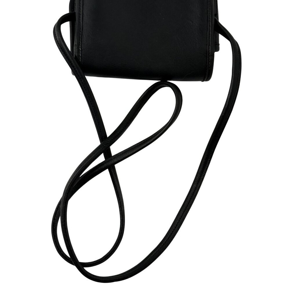 Vintage COACH Scooter Black Leather Brass Turn Lock Crossbody Shoulder Bag 90s - Picture 6 of 15